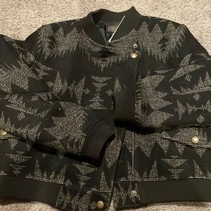NWT Women’s cropped Pendleton coat